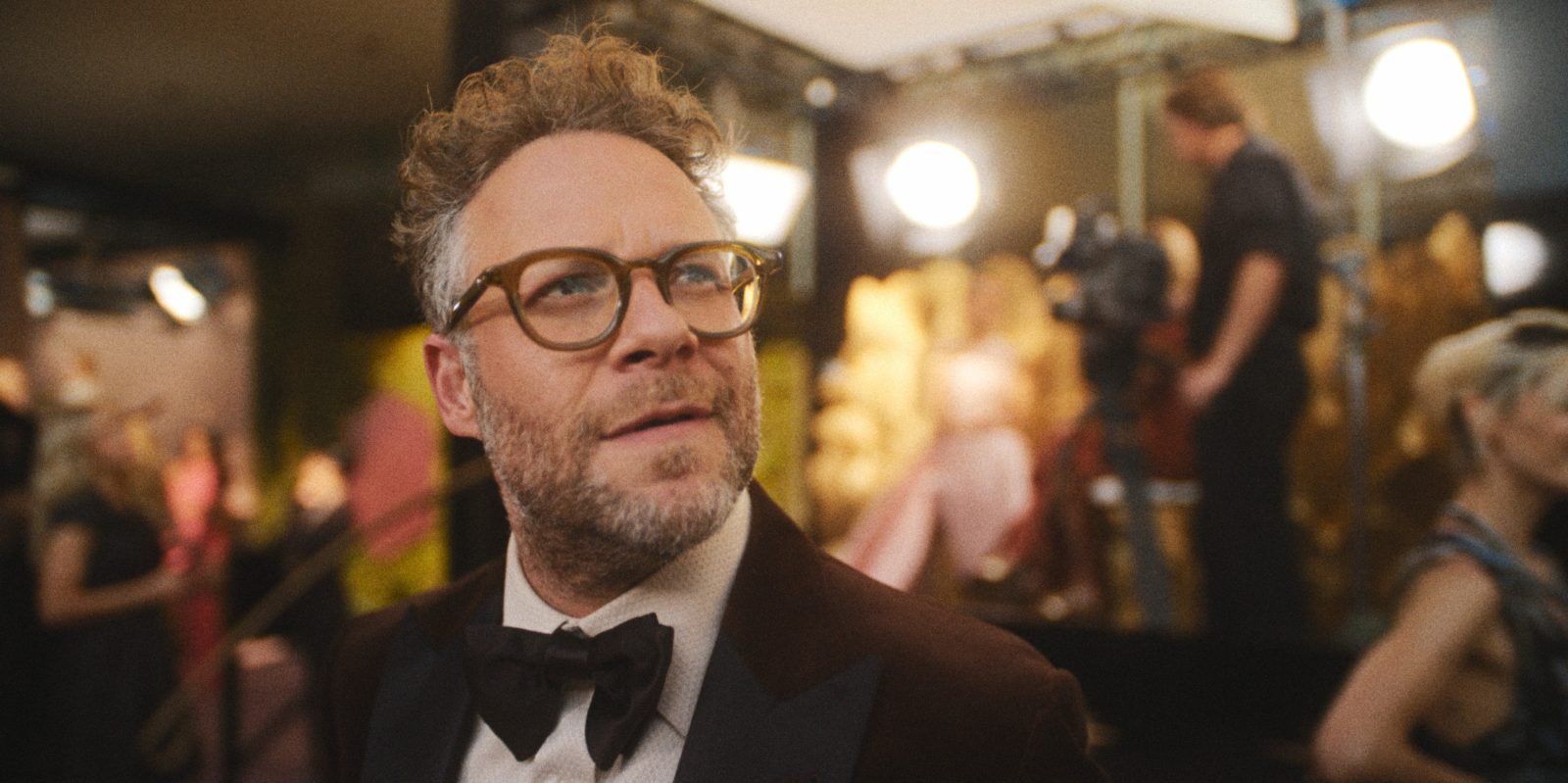 Apple TV comedy that mocked Golden Globes wins Golden Globe for best comedy - 9to5Mac