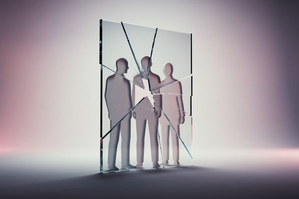 Apple TV's 'The Last Thing He Told Me' Season 2 Trailer Reveals a Family Reunion in Peril