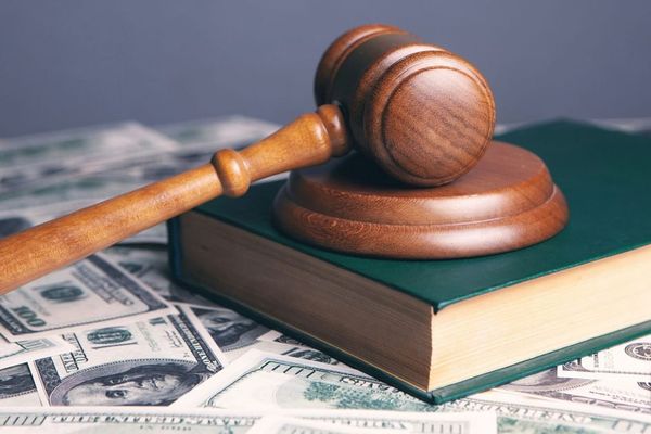 Apple Prevails in US Patent Battle Against Optis Over 4G/LTE Technology