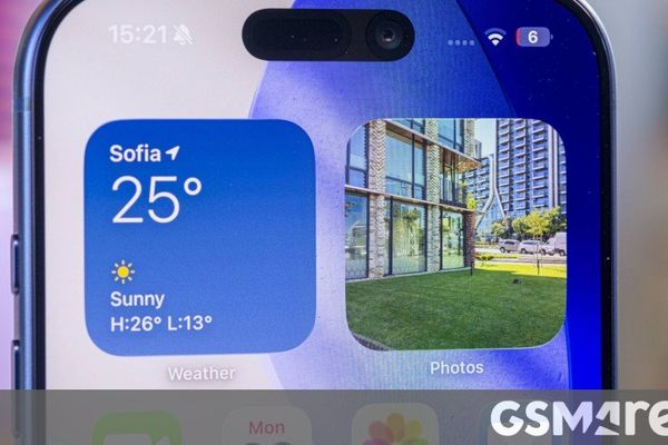 Apple's Dynamic Island to survive Face ID redesign, new rumor suggests