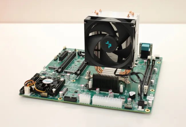 Loongson 3B6000 board