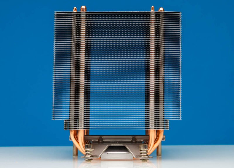 Arctic Freezer 4U SP5 5