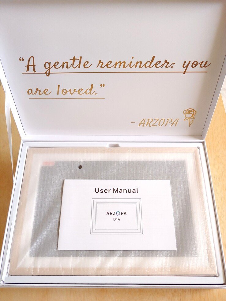 Arzopa D14 digital picture frame hands-on review: Unlimited photo storage - Notebookcheck Review