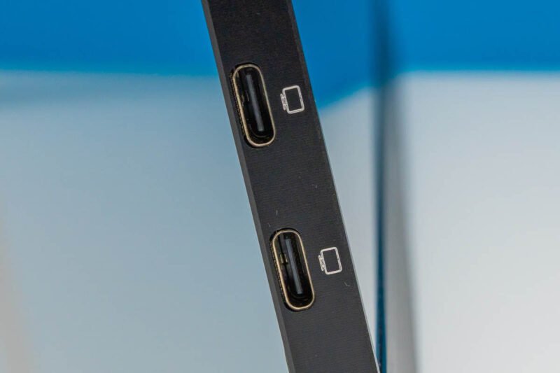 Arzopa Z1FC 16.1in 144Hz Portable Monitor USB C Ports 1