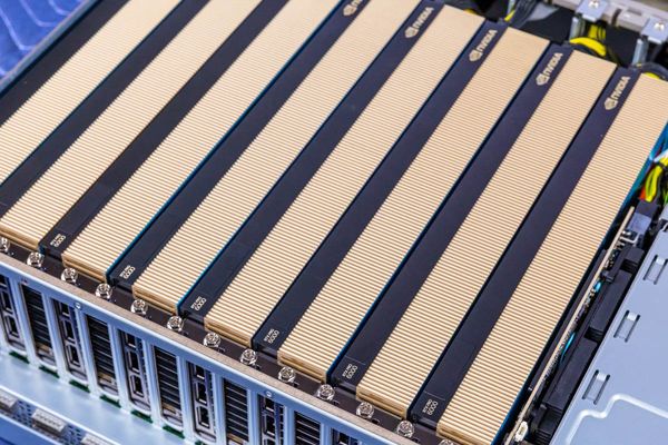ASRock Rack 4UXGM-GNR2 CX8 Server Review: NVIDIA ConnectX-8 Architecture Enables 400Gbps per GPU Scaling