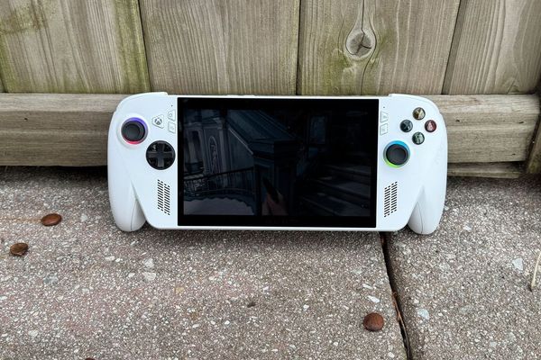 Asus ROG Xbox Ally Review: Affordable Windows Gaming Handheld With Compromises