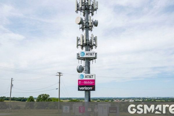 Big Three Carriers Join Forces to Eliminate Coverage Gaps with Satellite Technology