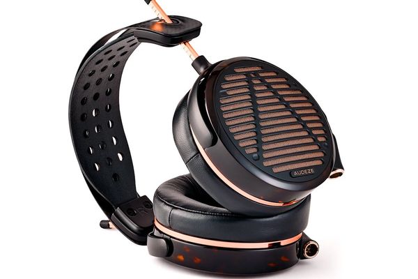 Audeze LCD-5s Review: The New Reference Standard for Planar Magnetic Headphones