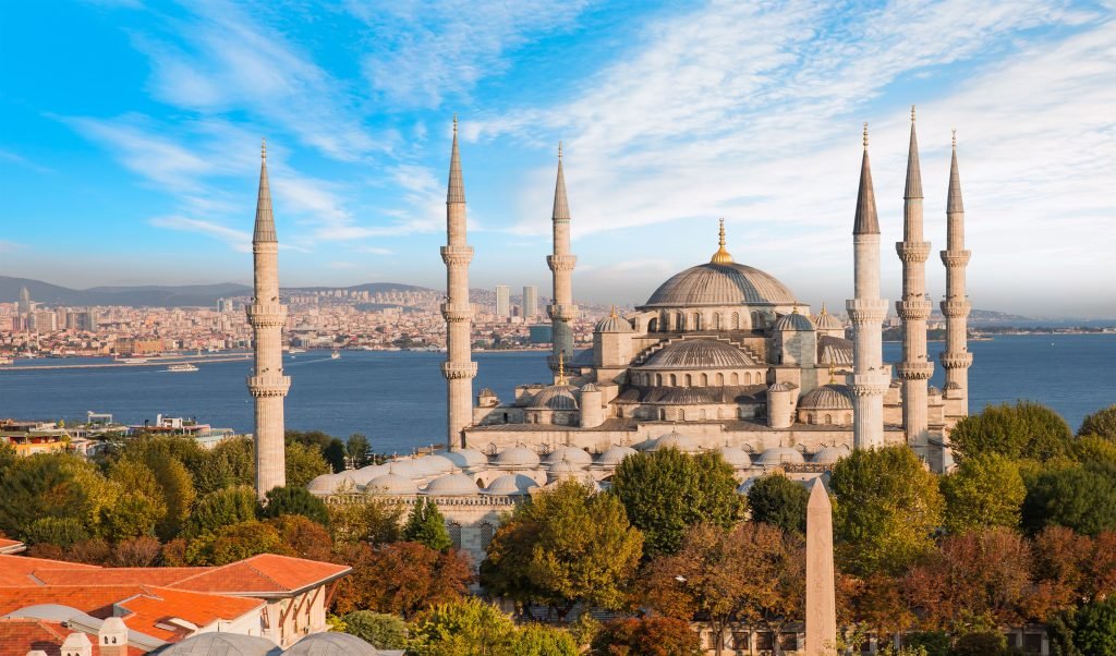 AWS Weekly Roundup: AWS Local Zones in Istanbul, open-source ExtendDB, Kiro Web, and more (May 25, 2026) | AWS News Blog