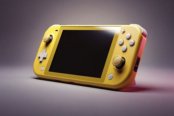 Ayaneo Pocket DMG Returns in Bold Aura Yellow: Same Power, Brighter Style