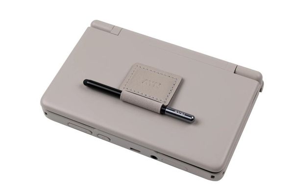 AYN Expands Thor Ecosystem with Affordable Self-Adhesive Stylus Accessory