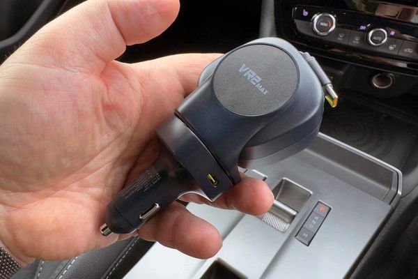 Baseus PrimeTrip VR2 Max: Revolutionizing In-Car Charging with Retractable Cables and High-Power Versatility