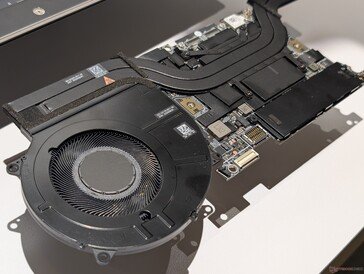 The dual ~50 mm fans are some of the thinnest Dell has ever deployed for the XPS 13/14 series