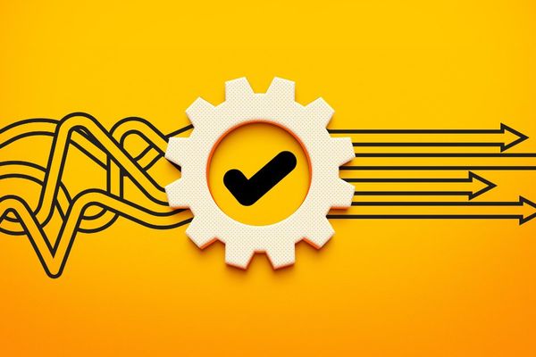 Bloom Filters: Theory, Engineering Trade-offs, and Implementation in Go