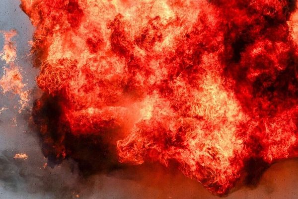 Blue Origin’s New Glenn Explosion Delays Artemis Lunar Launch Plans