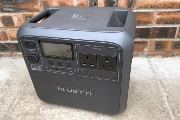 Bluetti Elite 200 V2: Redefining Portable Power with Automotive-Grade Tech and a 17-Year Lifespan