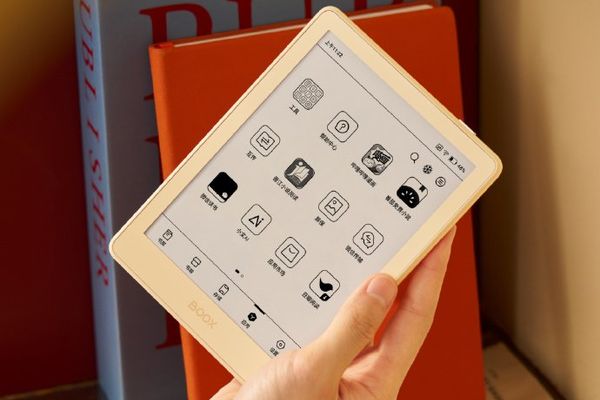 Boox Poke 7: Pricing, Design Tweaks and Early Look Ahead of May 21 Launch