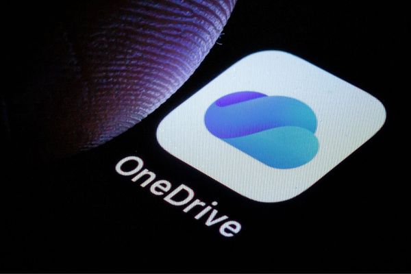 Amazon Laptop Listings Use Cloud Storage to Inflate Specs, Sparking Consumer Backlash