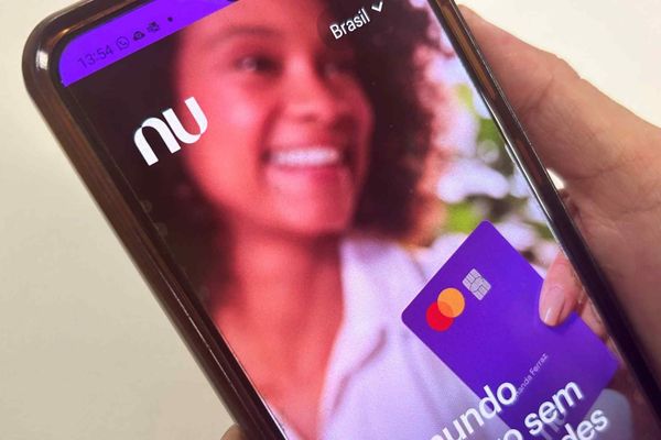 Brazil’s Household Debt Crisis Deepens as Fintech Expansion Meets Record‑High Interest Rates