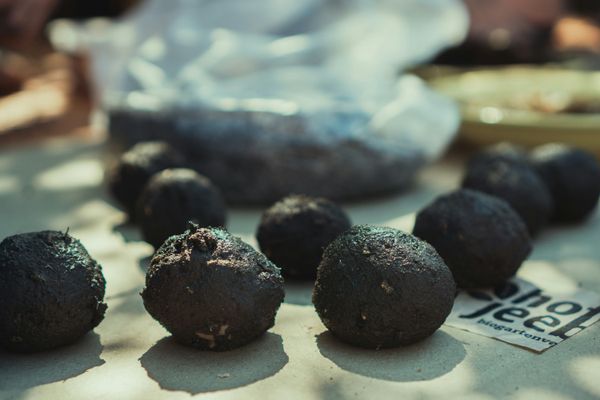 Building Enterprise HR Chatbots: Multi-Strategy RAG and Live Agent Handoff on Azure