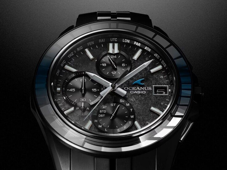 The Casio Oceanus Manta OCWS7000CN1A watch
