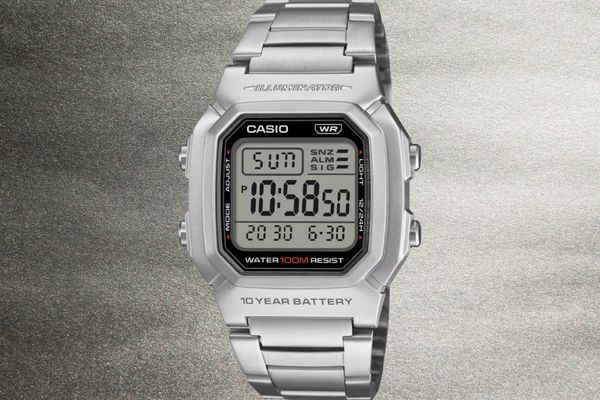 Casio's W800HD-1AV Digital Watch Lands in US with Premium Metal Strap