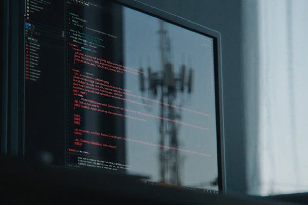 China-Linked UNC3886 Targets Singapore Telecom Sector in Cyber Espionage Campaign