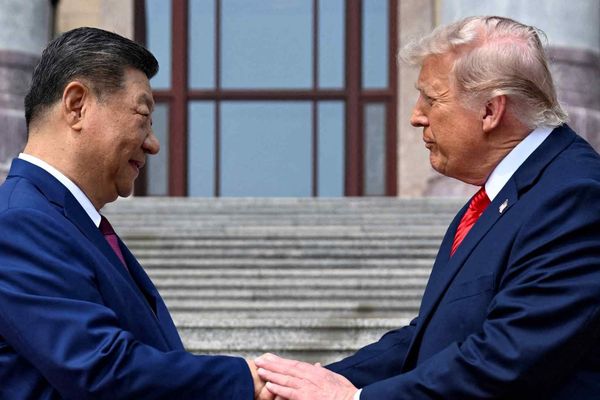 Xi and Trump Reach Preliminary Trade Pacts: Lower Tariffs, Agricultural Boost, and Aircraft Purchases
