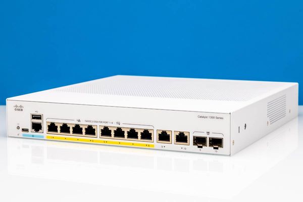 Cisco Catalyst C1300-8FP-2G Review: A 10-Port PoE Managed Switch with Unique Cooling Design