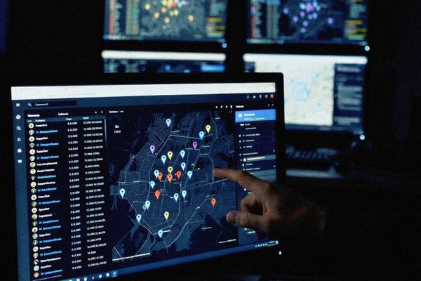 Citizen Lab: Law Enforcement Used Webloc to Track 500 Million Devices via Ad Data