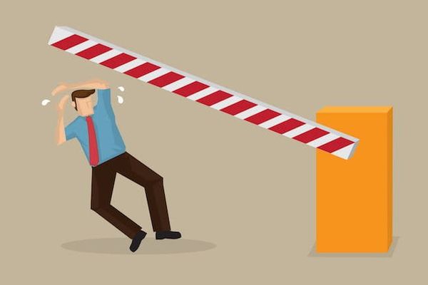 Claude Code's Security Bypass: When Too Many Commands Break Safety Rules