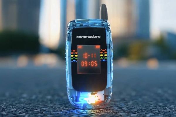 Commodore comeback adds a flip phone that blocks social media
