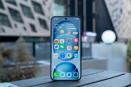 Compact Honor Magic 8 Pro Air camera flagship phone: Photo samples, teaser and hands-on pictures - NotebookCheck.net News