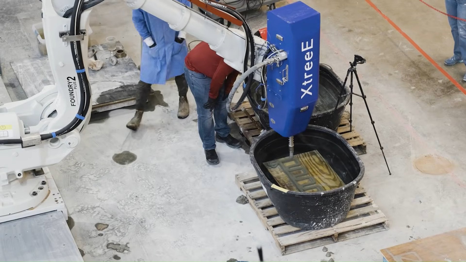 3D printing concrete structures underwater