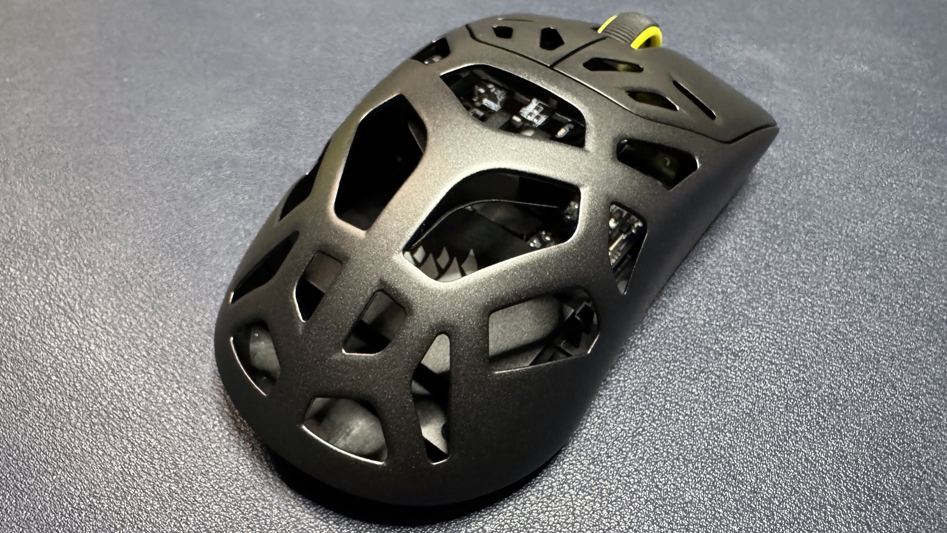 Corsair Sabre V2 Pro Wireless MG