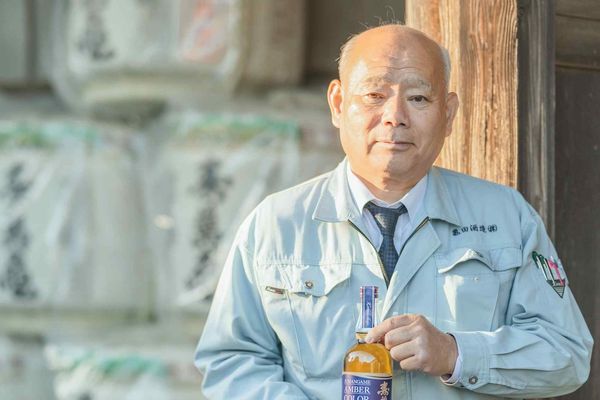 Japan's Craft Gin Renaissance Embraces Local Terroir