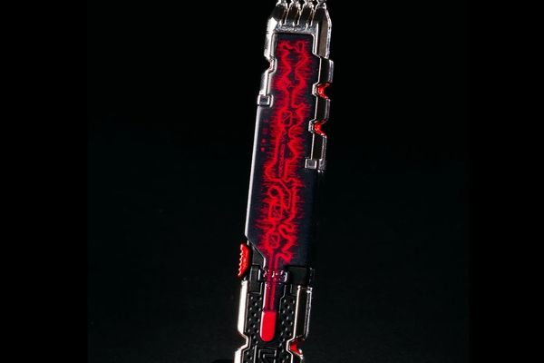 Cyberpunk 2077's Iconic Relic Chip Comes to Life in New Collector's Set