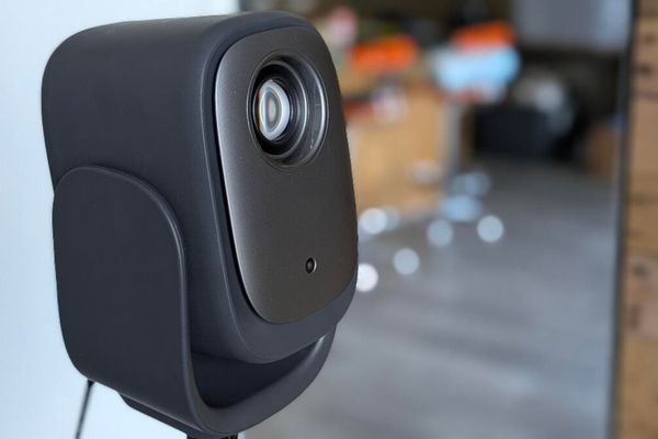 Dangbei N2 Mini Projector Review: The Pocketable Powerhouse Redefining Setup Simplicity