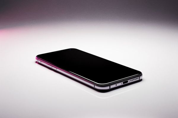 Mid-Range Smartphone Deals: Redmi Note 15 Series, Poco F8 Pro Discounts, and OnePlus 15R Launch