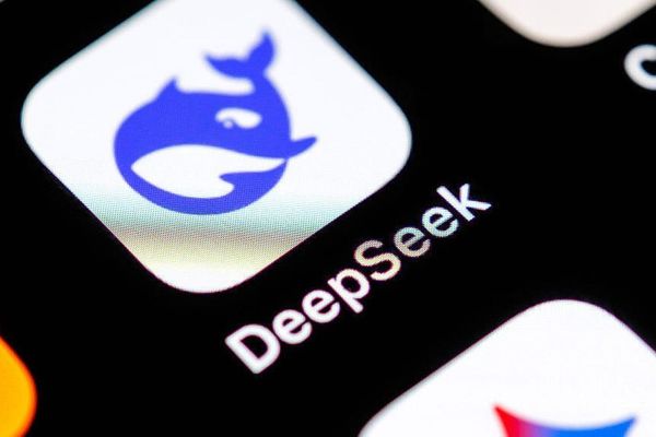 DeepSeek's AI Agent Threatens Silicon Valley's Costly Dominance