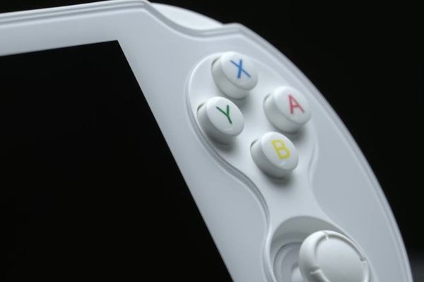Anbernic's Dual-OS Handheld Revealed: RG Vita Pro Will Run Android and Linux