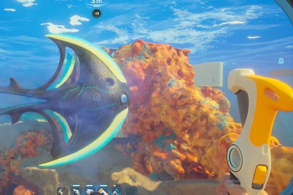 Subnautica 2's Pacifist Philosophy Sparks Debate: No Weapons, No Problem?