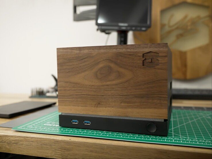 DIY Steam Machine by Zac Builds.