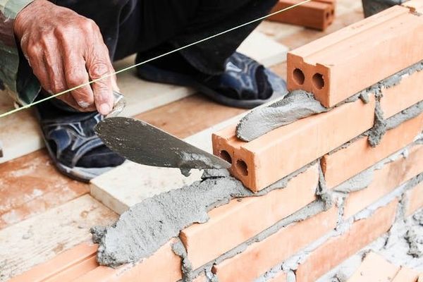 DR-DOS reborn: A new version rises from the ashes, but with a proprietary twist