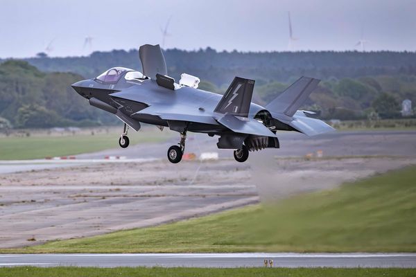 Dutch Defense Official Highlights F-35 Software Modification Capabilities, Raises Security Concerns