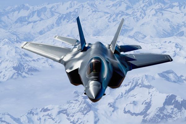 Dutch Defense Secretary's F-35 Jailbreak Comments Raise Questions About Software Sovereignty