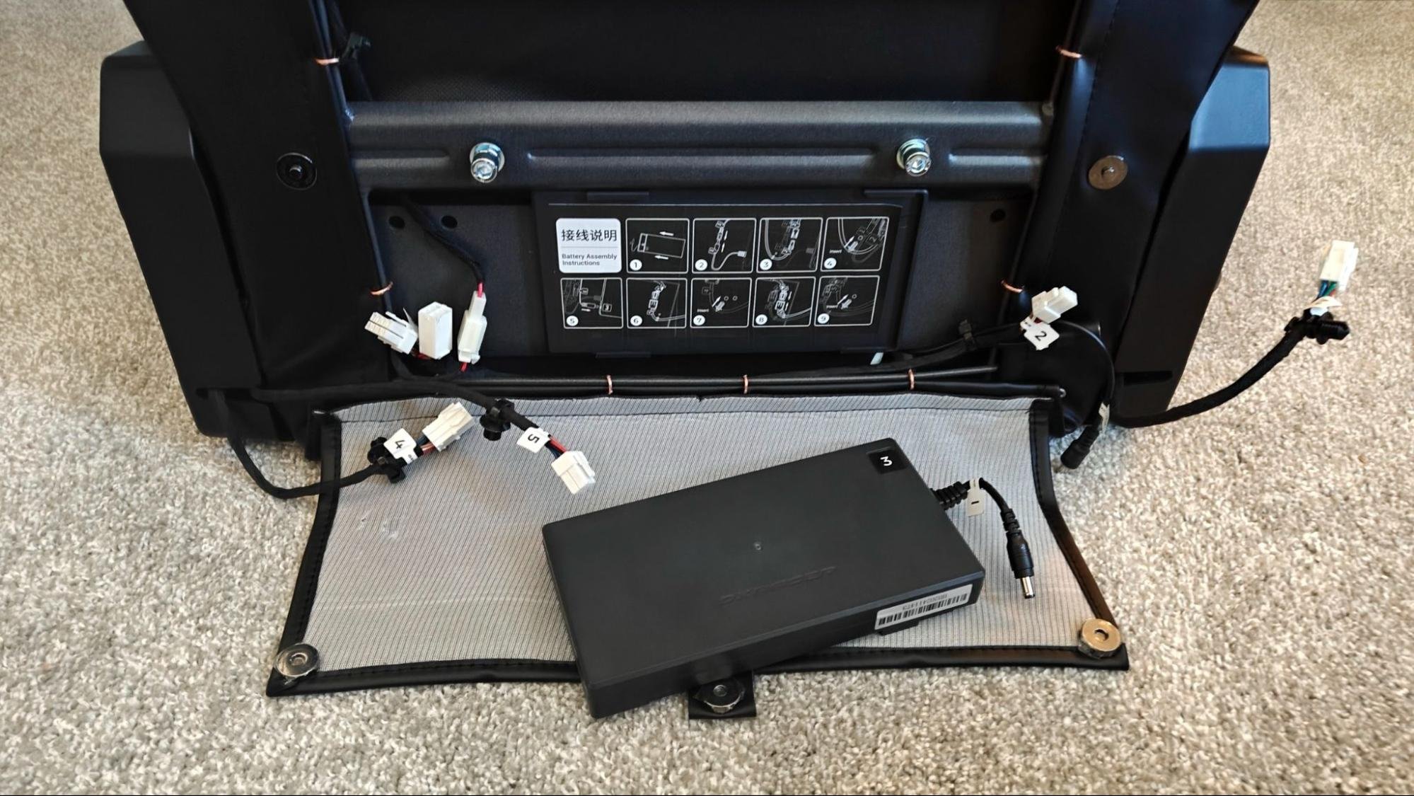 DXRacer Martian Pro Red Triangle