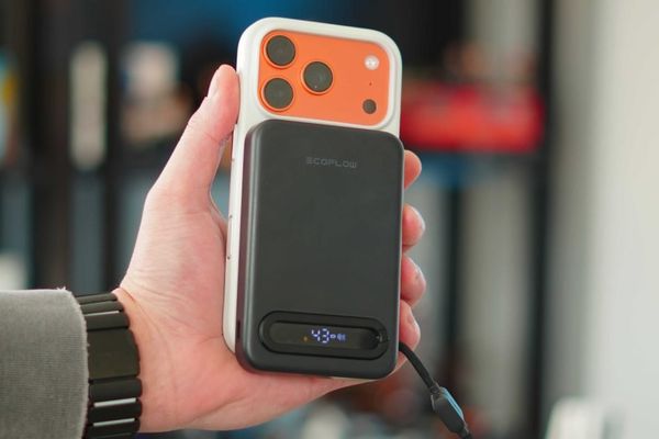 EcoFlow's MagSafe power bank does more than the norm