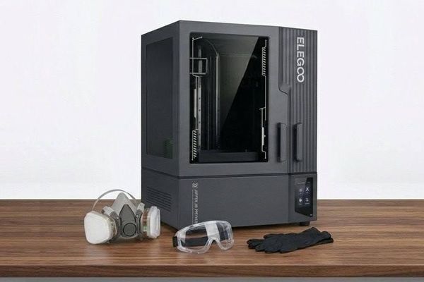 Elegoo Jupiter 2 Resin 3D Printer Review – Large‑Format Power at a Sub‑$1k Price
