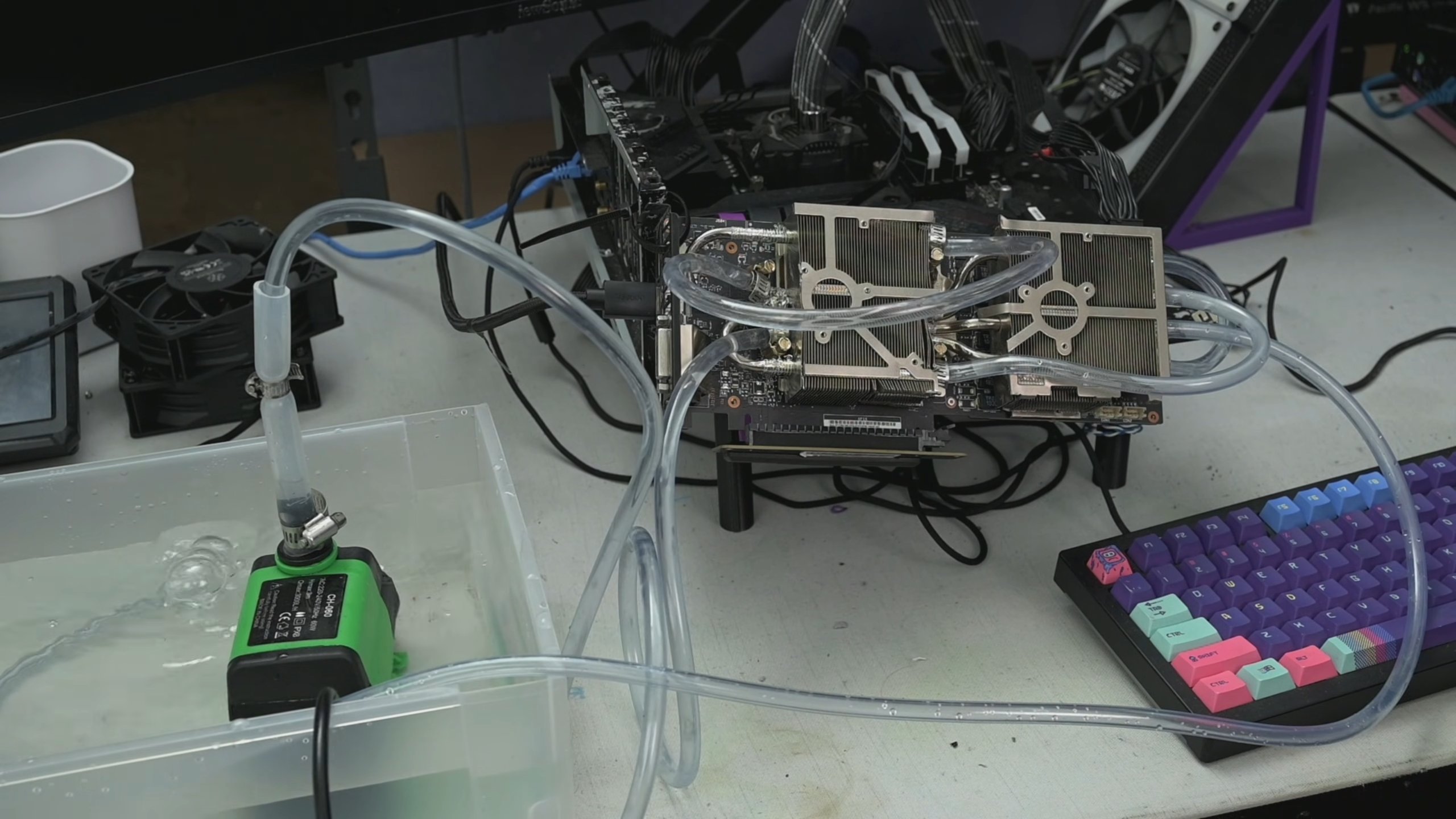 Modded RTX 2060 with water running through its heatpipes